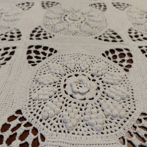 Knitted handmade blanket 160 * 210 like new