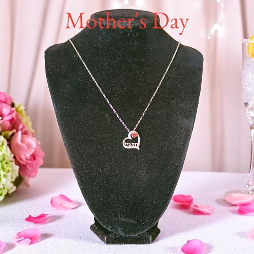 Stainless silver heart necklace with zircons and red crystal mom, new