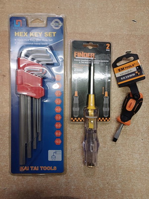 Комплект алиени ключове с отвертки