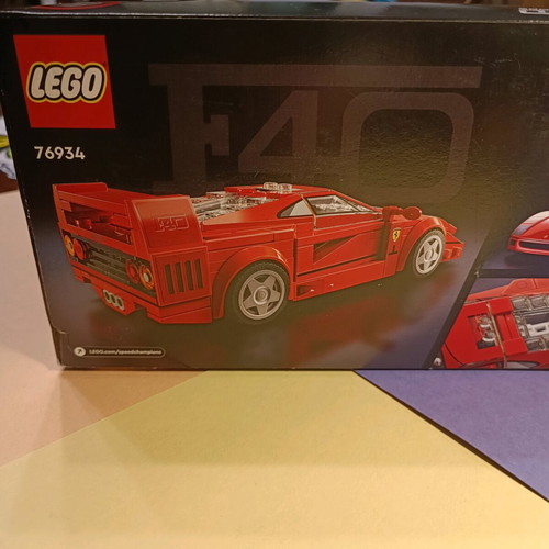 Lego Ferrari F40 set 76934 new, retired, sealed
