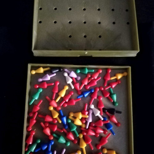 Vintage Poliorchia - Dourios pocket board game used