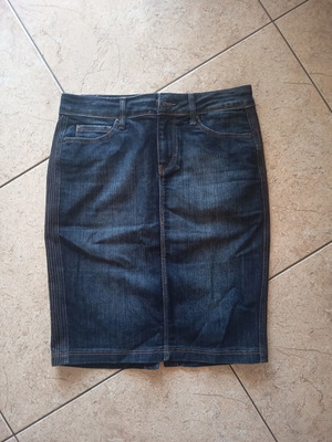 Zara women's blue denim skirt, size L
