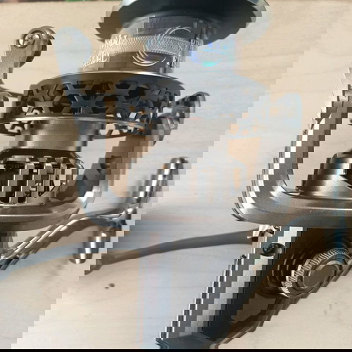 Макара за риболов spinning размер 12000 нова с калъф