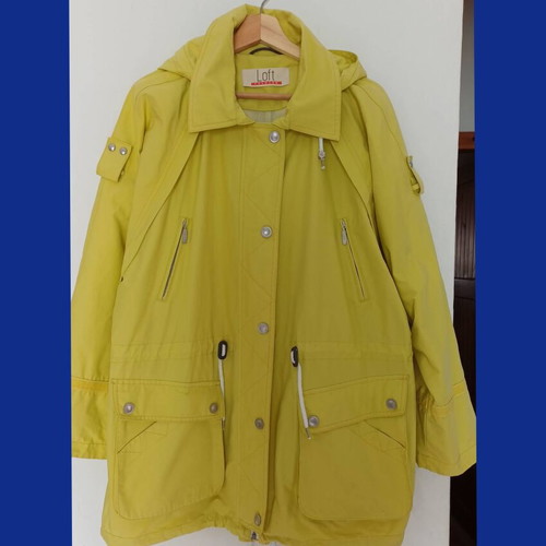 Loft Fashion yellow windproof jacket like new, size 46