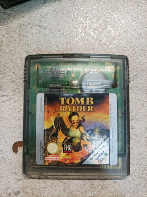 Tomb Raider GAMEBOY colour
