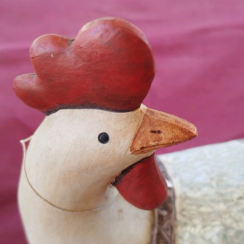 Handmade chicken new with mosaic crystals beige and red