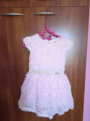 Guess dress for 3 years old, pink with gold details, like new