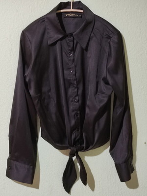 Women's blouse like new, black, front tie, sizes S and M
