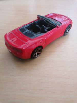 Matchbox Chevy Camaro 2016 red