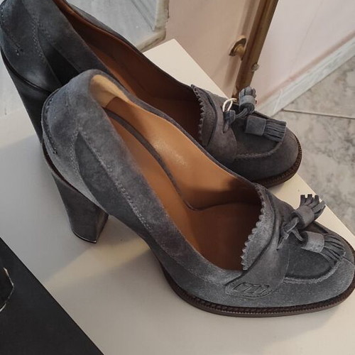 Suede leather heels new, thick 10cm heel, size 39.5