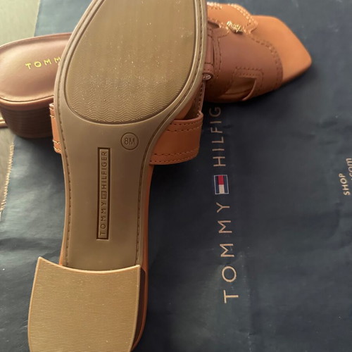 Tommy Hilfiger platform sandals size 38, camel