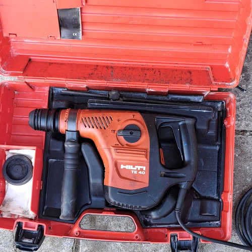 Hilti TE 40 rotary hammer drill used, 1010W