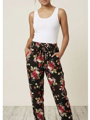 Women's pants like new, size M, lightweight spring summer