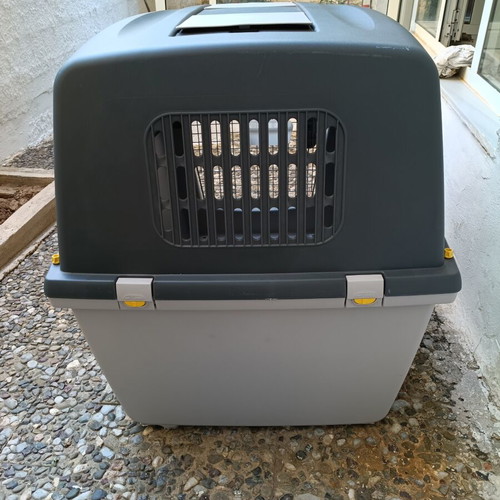 Trixie Gulliver 7 Dog Carrier like new, IATA approved
