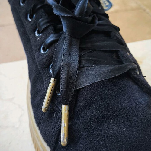 Puma Platform velvet black shoes used size 40