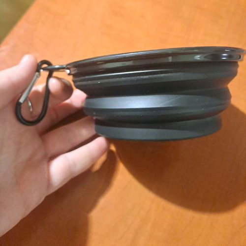 Foldable pet bowl new, black with print