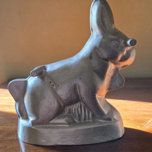 Rabbit Molds cast aluminum vintage set of 3 used