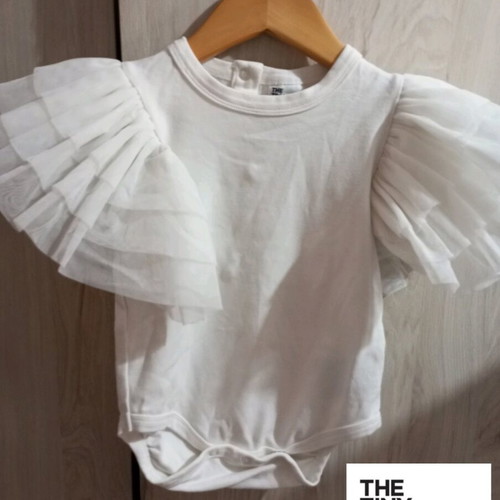 The Tiny Universe bodysuit with tulle like new, for 2-3 years, white
