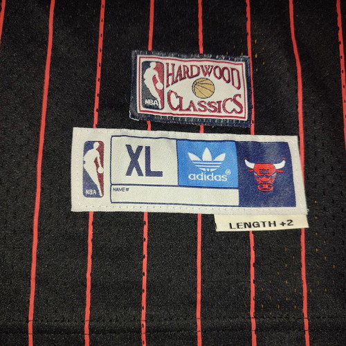 Chicago Bulls Jersey Scottie Pippen 33 Adidas Originals used
