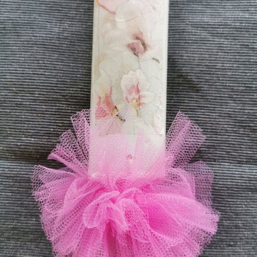 Candle new with pink flowers and tulle