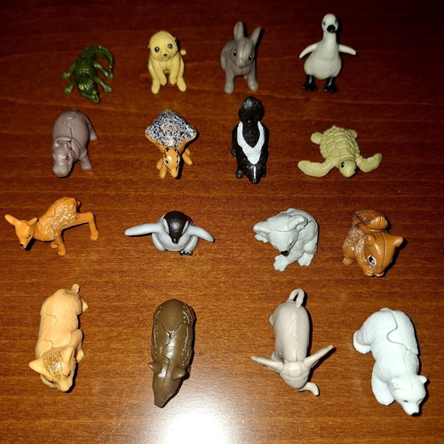Kinder Natoons complete collection like new, 16 figures