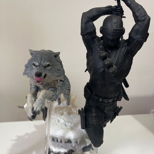 Diamond Select Toys G.I. Joe Gallery Snake Eyes & Timber PVC diorama statue