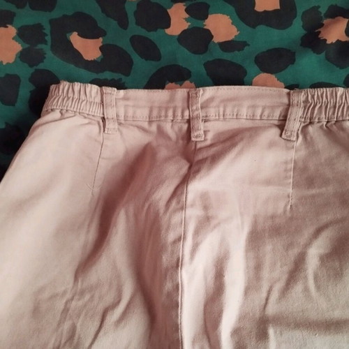 Activewear straight-leg pants 100% cotton, like new, beige