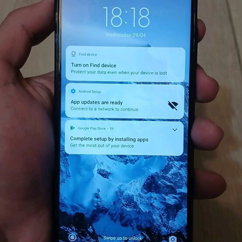 Xiaomi Redmi 8 used with 4 cases, 64GB, dual SIM