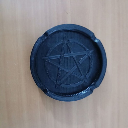 Ashtray new made of lightweight material
