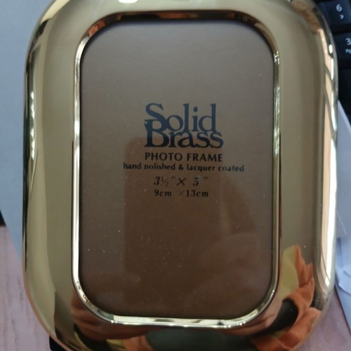 Photo frame gold color new
