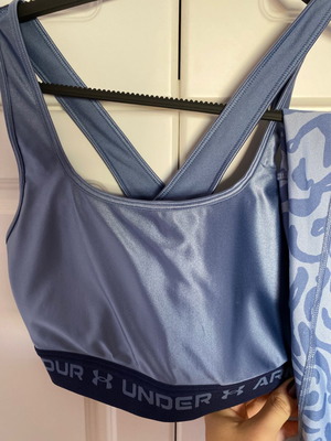 Under Armour sports set used, blue, size M