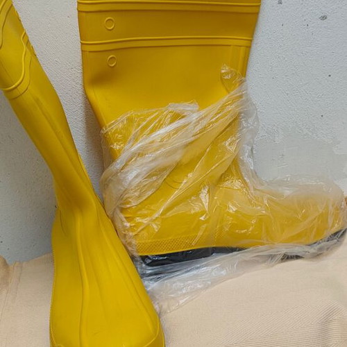 Work Safety Boots and Galoshes sizes 48 and 47n new