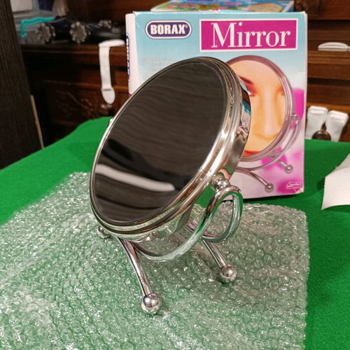 Magnifying makeup mirror double-sided new