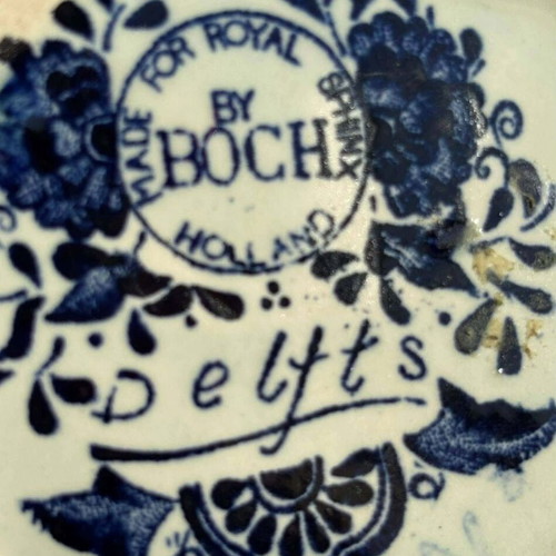 Royal Sphinx Holland by Boch Belgium Delft-Style Lidded Vase