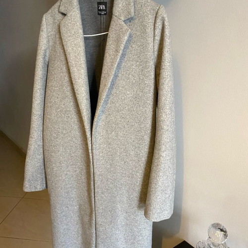 Zara coat grey like new without buttons