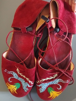 Kyrvan handmade leather platform sandals, multicolor, size 39