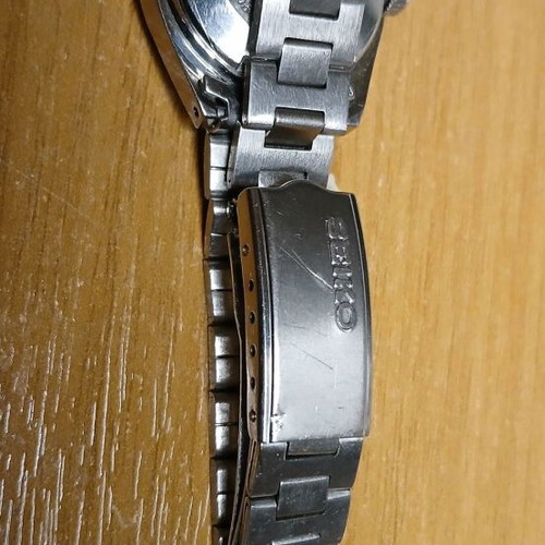 Seiko 5 Automatic Women's Watch like new, water resistant, stainless steel