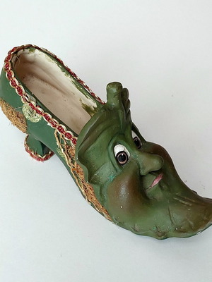 Vintage decorative elf shoe Katherine's Collection, used