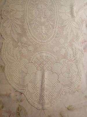 Handmade table runner new