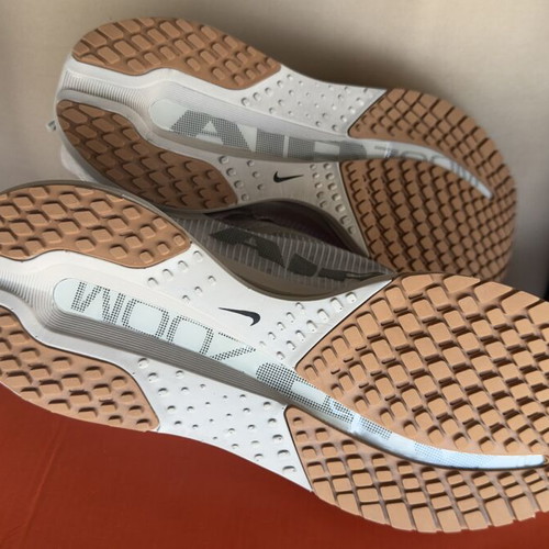 Nike Air Pegasus Premium sneakers brand new, size 44, grey beige