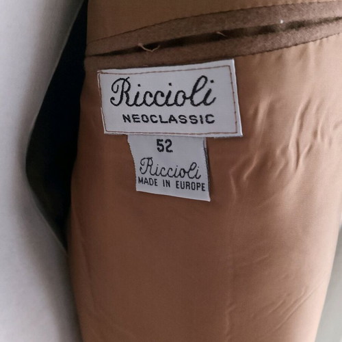 Riccioli coat size 52 like new