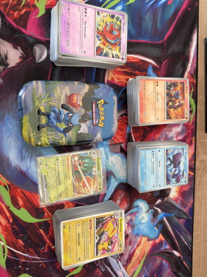 Покемон карти Mega Evolution комплект като нов с редки Decidueye EX и Riolu кутия
