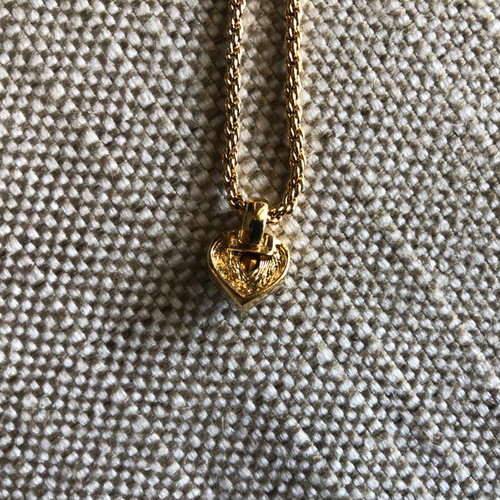 Christian Dior necklace like new vintage gold-plated with heart design