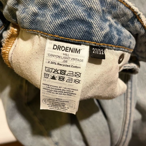 Dr Denim Hill Canyon Light Vintage J95 Jeans like new, stretch, gray and blue