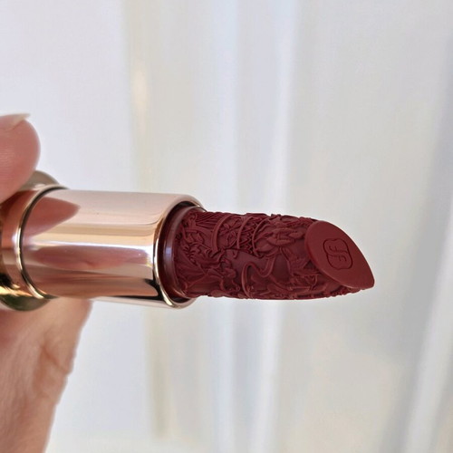 Florasis Floral Dew Care Floral Engraving Lipstick new, shade M132 Beautiful Mist