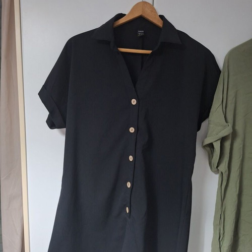 Shein jumpsuits with buttons, black and green, size M