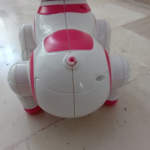 Electronic Cat Toy used with minor tail damage