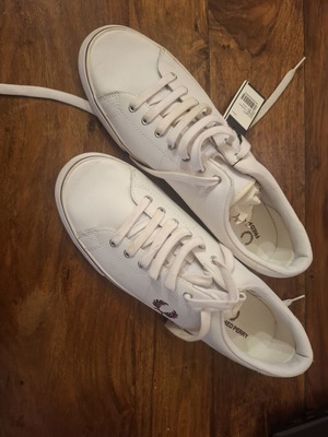 Fred Perry white leather sneakers, size 45, unworn
