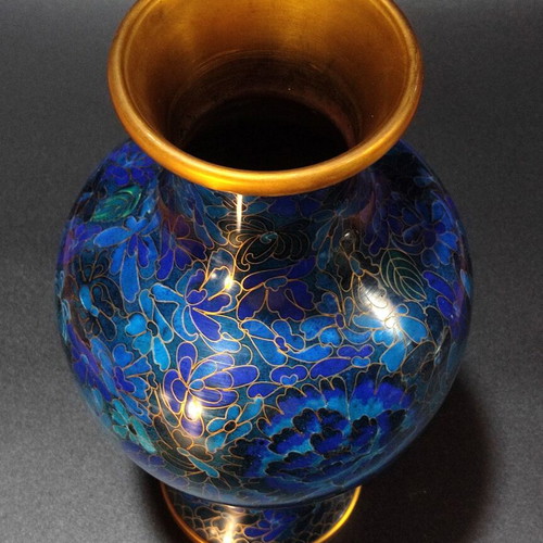 Cloisonné Vase 33cm like new without base