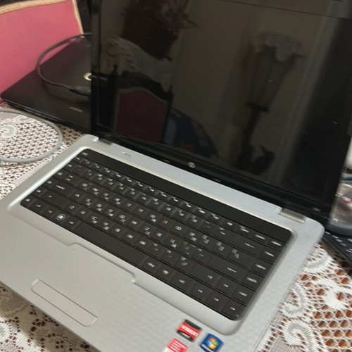 HP G62-b15sv laptop used, for spare parts, no power supply